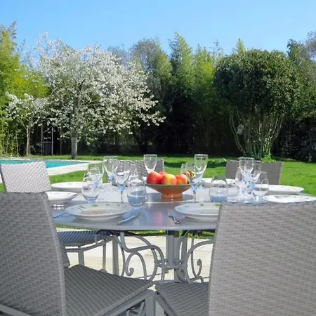 Leamalia Jardin Clos Piscine Et Plages